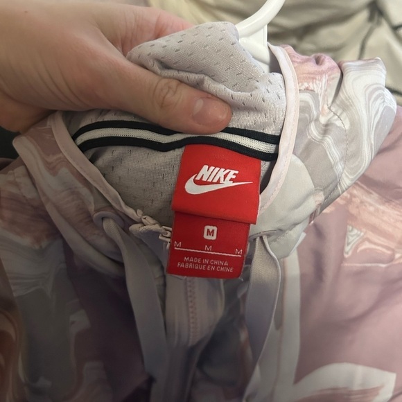 Nike Sportswear Windbreaker Marble All Over Print Jacket Size Medium - Picture 6 of 8